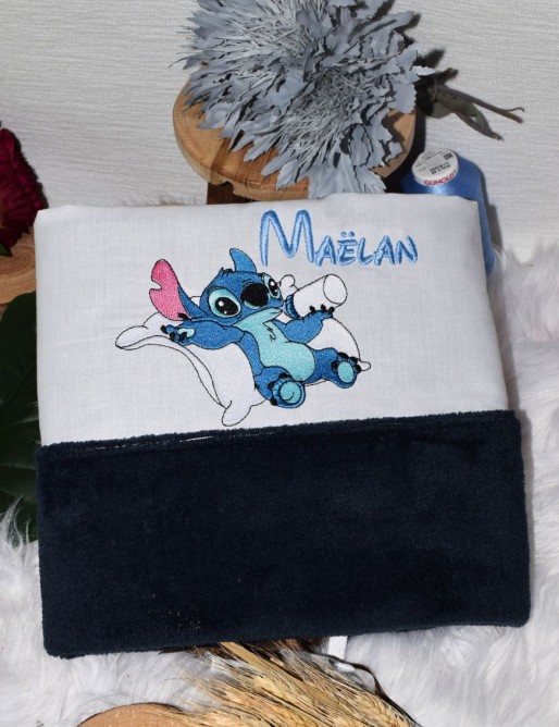 Couverture personnalisée STITCH