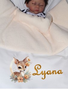 Couverture bébé personnalisée brodée avec prénom ou texte.