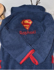 Peignoir bébé et enfant  personnalisé avec capuche et motif de votre choix.