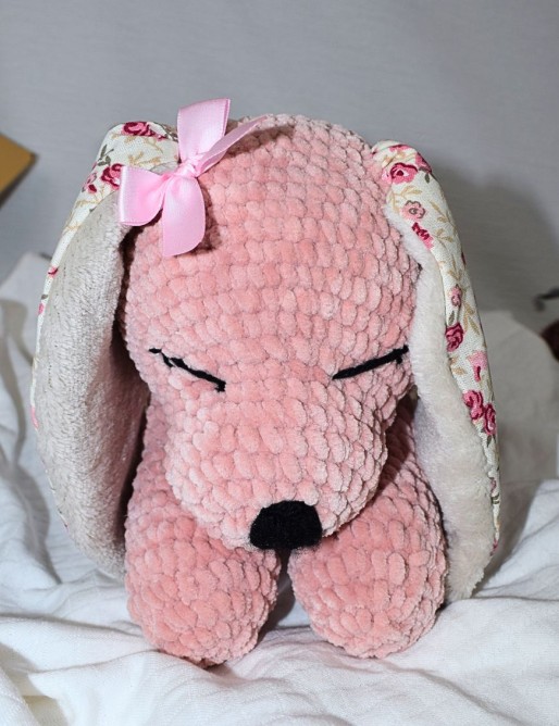 Peluche amigurumi unique personnalisée LYSETTE