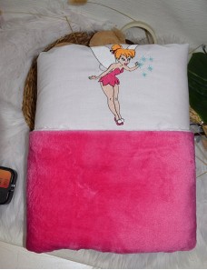 Couverture bébé personnalisée brodée avec prénom ou texte.