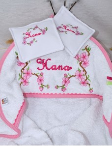 Cape de bain bébé personnalisée FLEURS