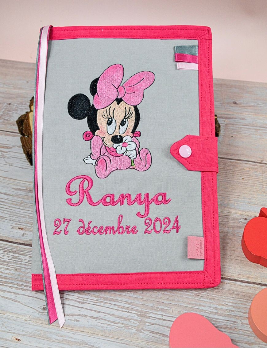 Protège carnet de santé personnalisé MINNIE