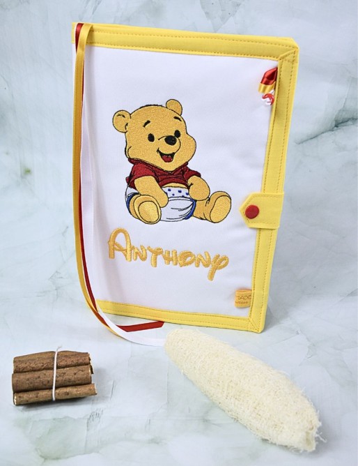 Protège carnet de santé personnalisé WINNIE BABY