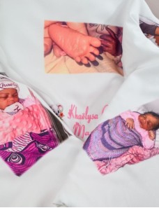 Couverture bébé personnalisée avec prénom brodé et photos.