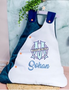 Gigoteuse bébé personnalisée aux couleurs du om  avec broderie du prénom