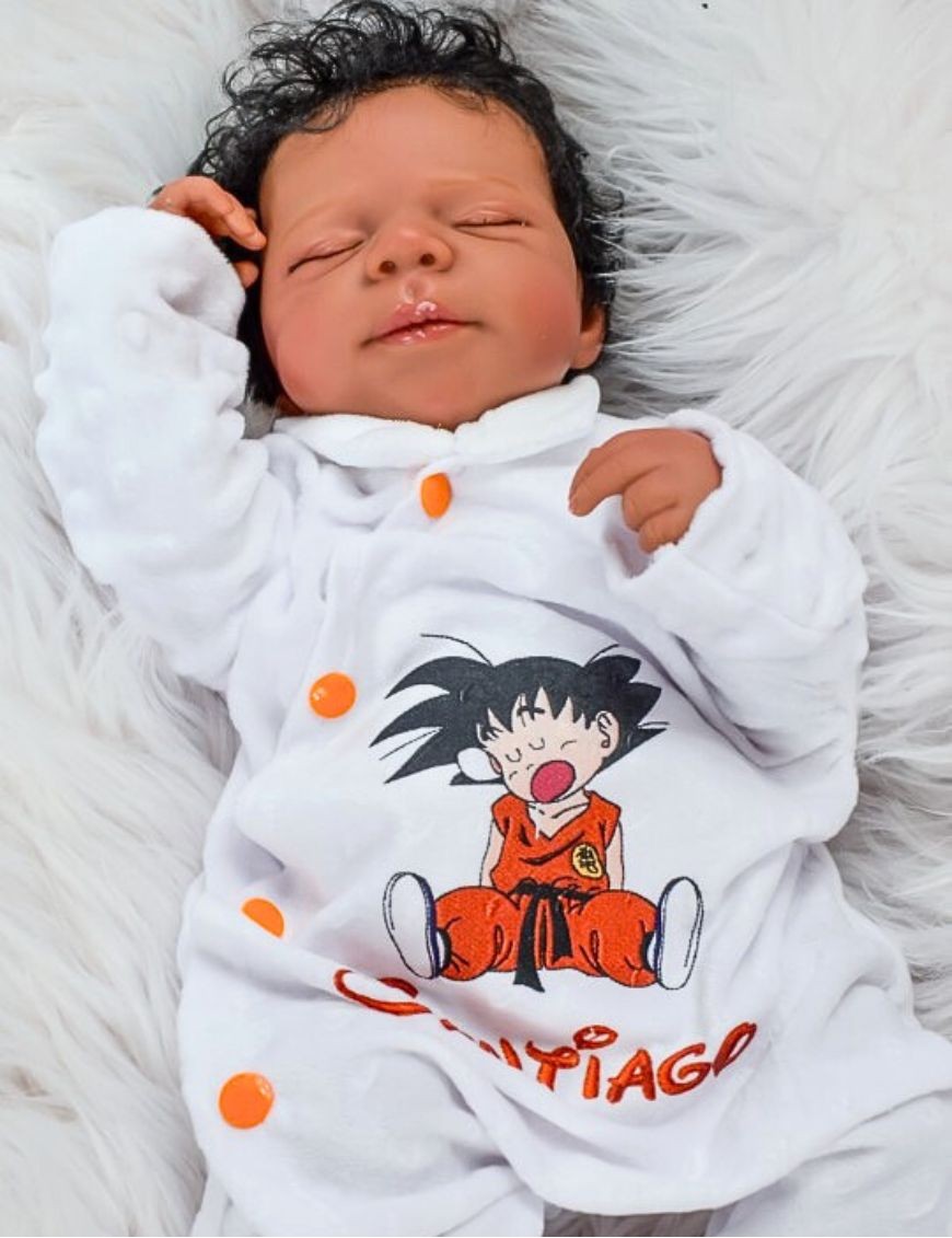 Un pyjama bébé personnalisé, parfait pour un sommeil paisible avec un adorable motif DRAGON BALL Z !