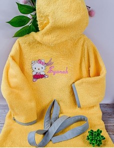 Peignoir bébé et enfant personnalisé avec prénom brodé.