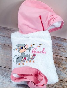 Peignoir bébé et enfant personnalisé avec prénom ou texte brodé.