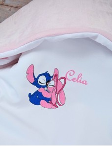 Couverture bébé personnalisée brodée avec prénom ou texte.