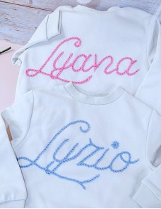 Sweat enfant personnalisé brodé au prénom – création artisanale Betybab