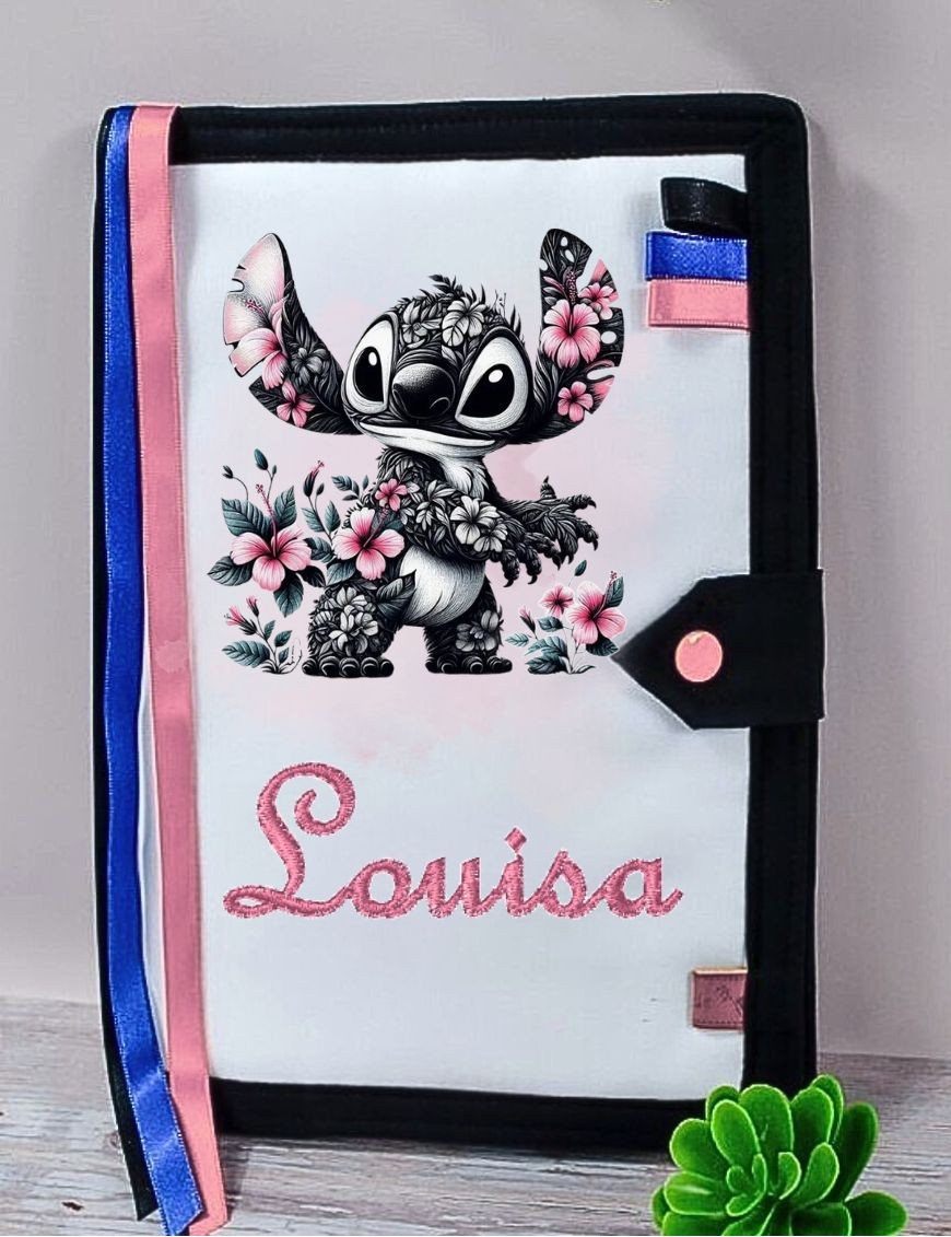 Protège carnet de santé personnalisé et brodé au prénom, idée cadeau naissance