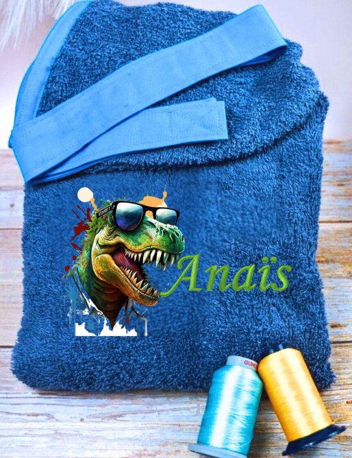 Peignoir avec capuche pour enfant personnalisé imprimé et prénom en broderie. Eponge 450 g/m² 100 % Coton.