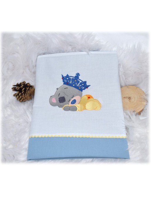 Draps de lit personnalisés pour bébé avec prénom et motifs mignons