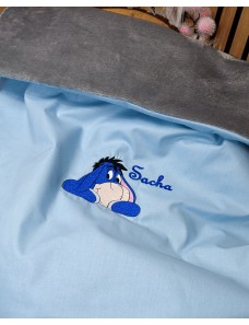 Couverture bébé personnalisée brodée avec prénom ou texte.