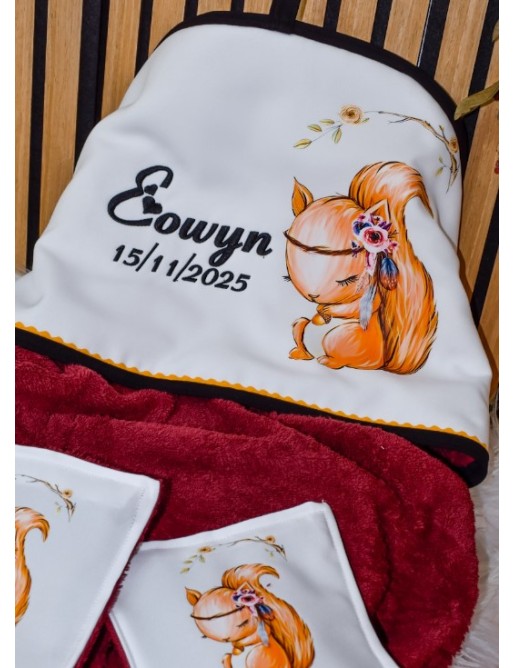 Cape de bain écureuil bébé – personnalisée avec prénom