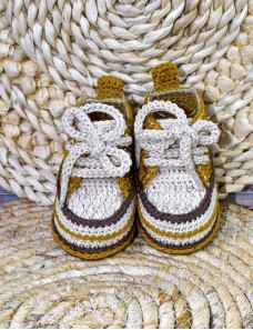 Baskets au crochet pour bébé - chaussons faits main