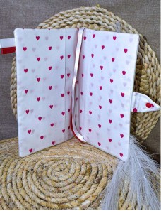 Protège carnet de santé personnalisé, MOTIF COEURS
