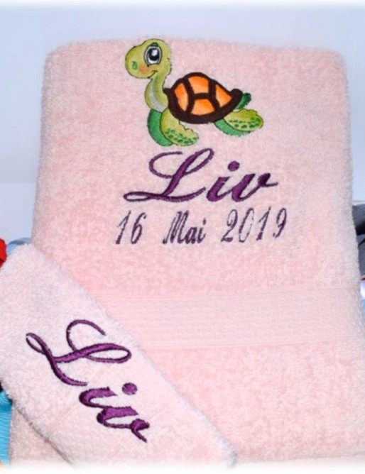 Serviette de douche ou de toilette personnalisée COLLECTION TORTUE