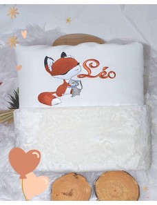 Couverture bébé personnalisée brodée avec prénom ou texte.