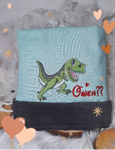 Couverture bébé personnalisée brodée avec prénom ou texte.