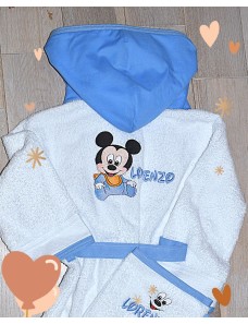 Peignoir avec capuche pour enfant personnalisé en broderie. Eponge 450 g/m² 100 % Coton.