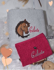 Serviette de douche ou de toilette CHEVAUX