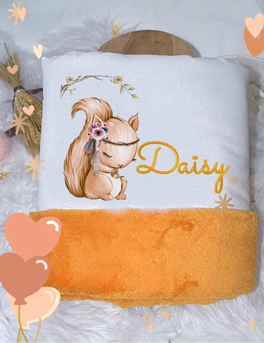 Couverture bébé personnalisée brodée avec prénom ou texte.