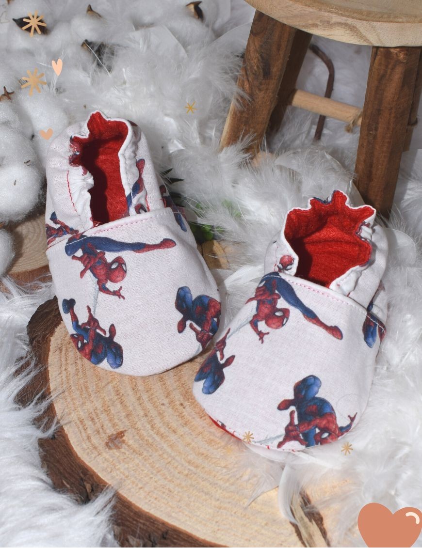 Chaussons bébé SPIDERMAN personnalisé