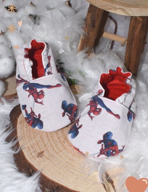 Chaussons bébé SPIDERMAN personnalisé