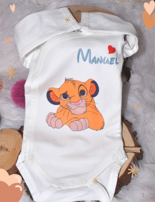 Body bébé personnalisé avec prénom SIMBA Body bébé personnalisé avec prénom SIMBA