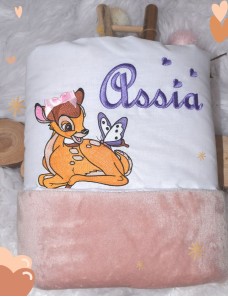 Couverture bébé personnalisée brodée avec prénom ou texte.