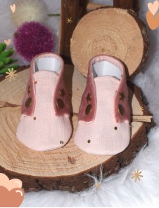 Chaussons bébé DAIM abricot personnalisé