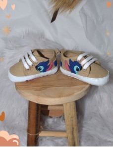 Chaussons bébé personnalisé STITCH UNIQUE