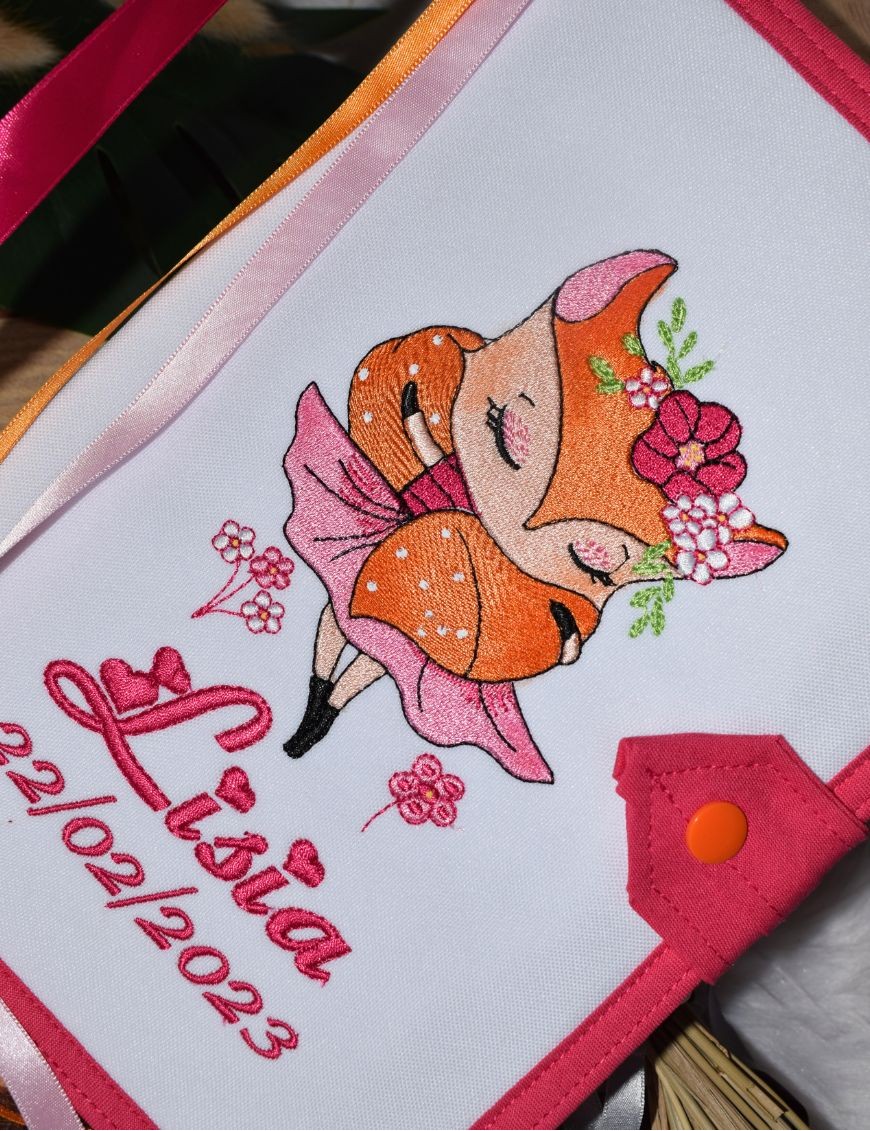 Protège Carnet De Santé Personnalisé Licorne Cœur - Personnalisable Au Prénom - 16x22 Cm, PVC Souple - Cadeau Naissance Original Made In France