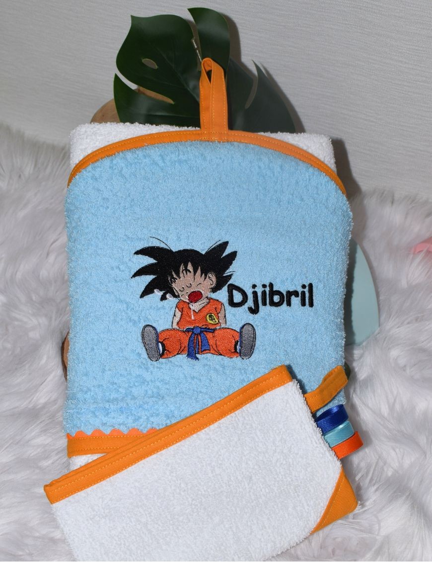 Cape de bain personnalisée DBZ