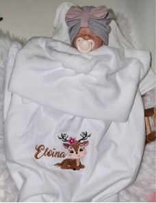 Couverture bébé personnalisée brodée avec prénom ou texte.