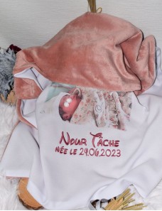 Couverture bébé personnalisée brodée avec prénom ou texte.