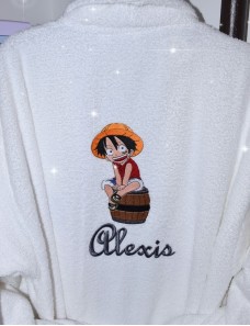 Peignoir adulte personnalisé One Piece – Prénom brodé